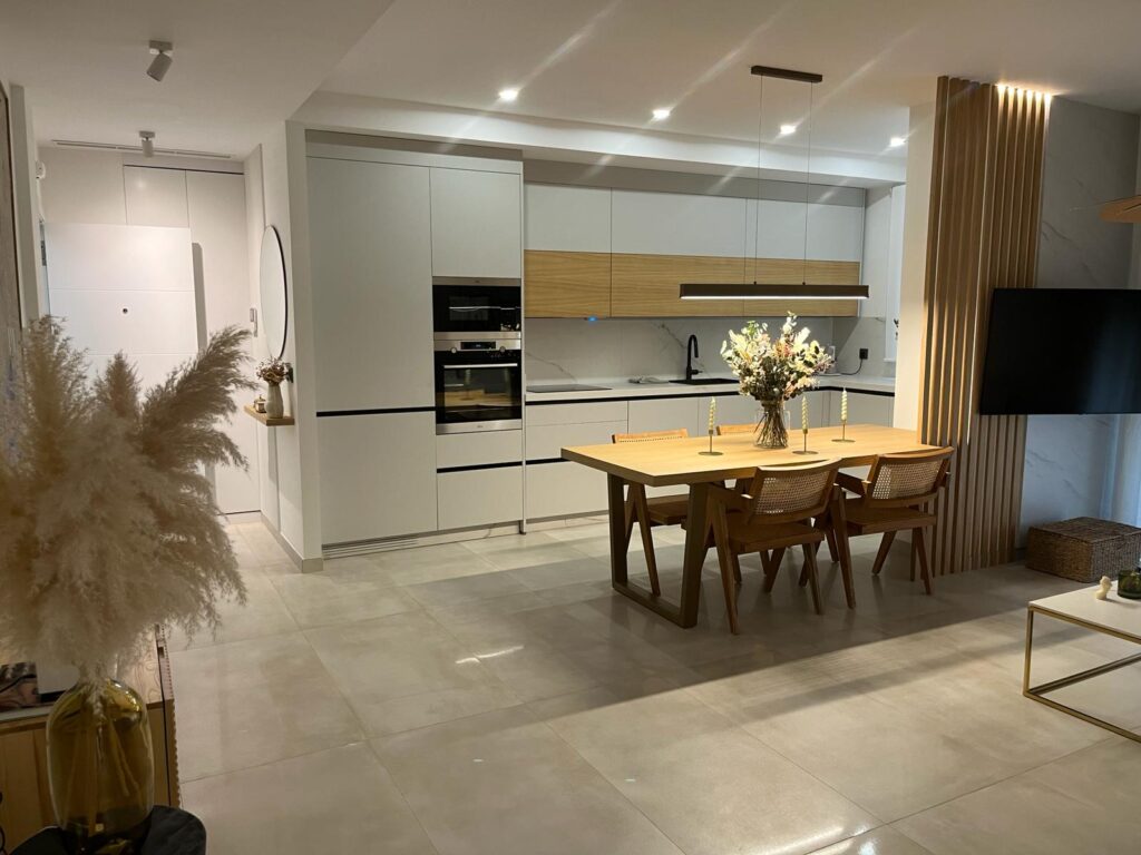 DK grupo interiorismo decoracion espacios cocina salon malaga marbella estepona sotogrande jaen
